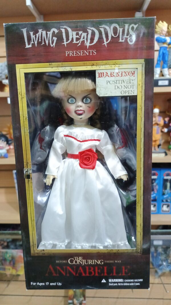 Annabelle 27 cm altura 
Dead Dolls
El Conjuro