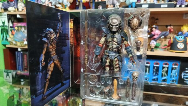 Predator City Hunter
Tamaño:20cm
