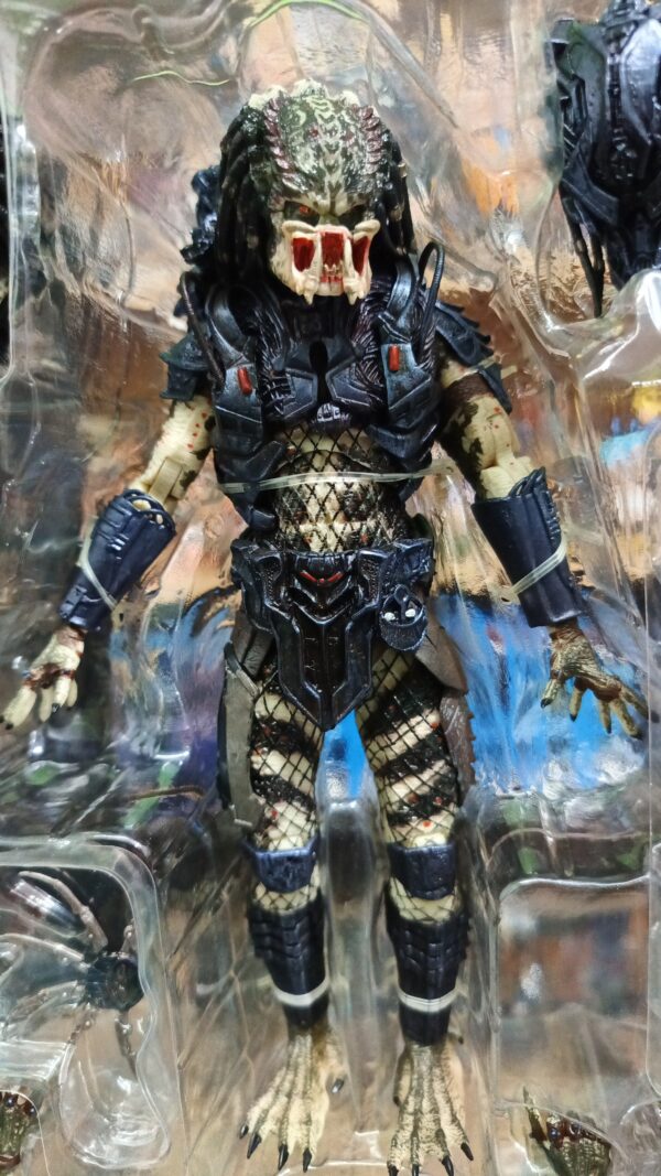 Ramored Lost
Predator 2
Tamaño21cm