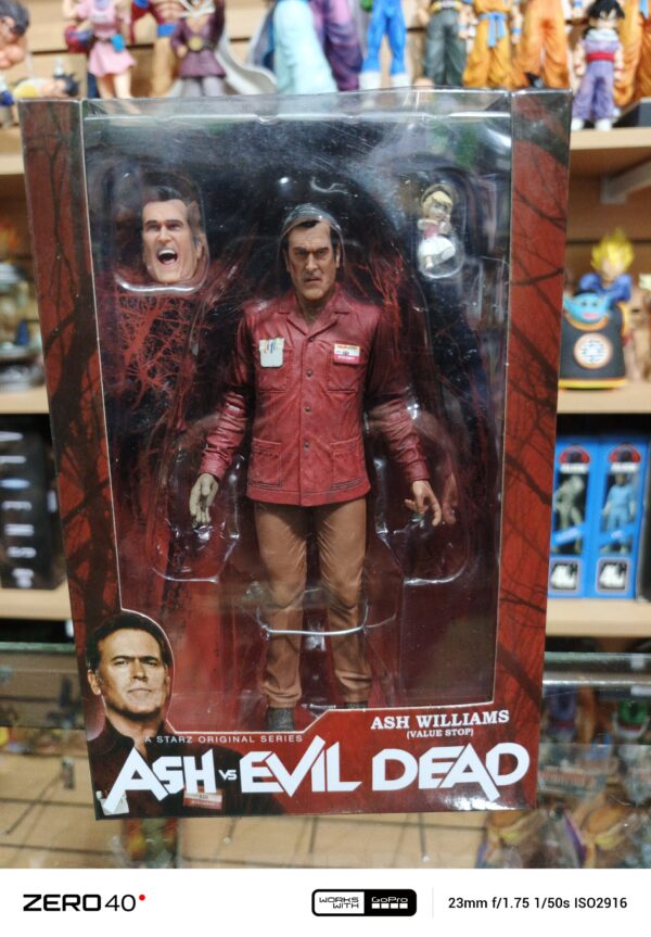 Ash Williams
Ash VS Evil Dead