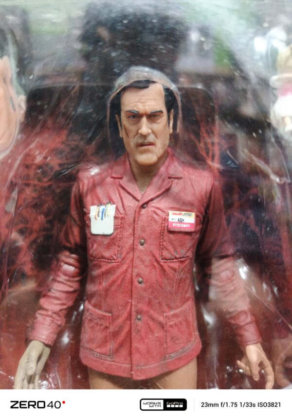 Ash Williams
Ash VS Evil Dead