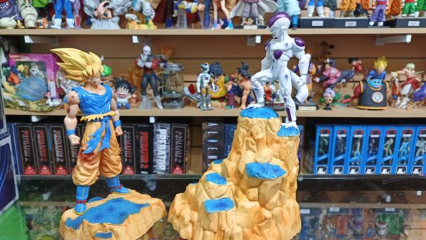 Goku VS Freezer 251
Tamaño:31cm