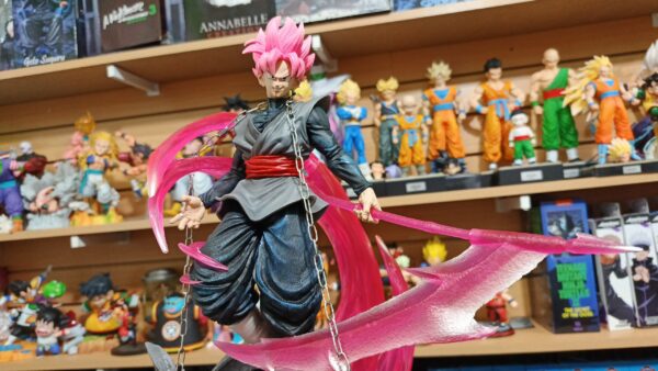 Goku Black 760
Dragón Ball Super 
Tamaño:47cm