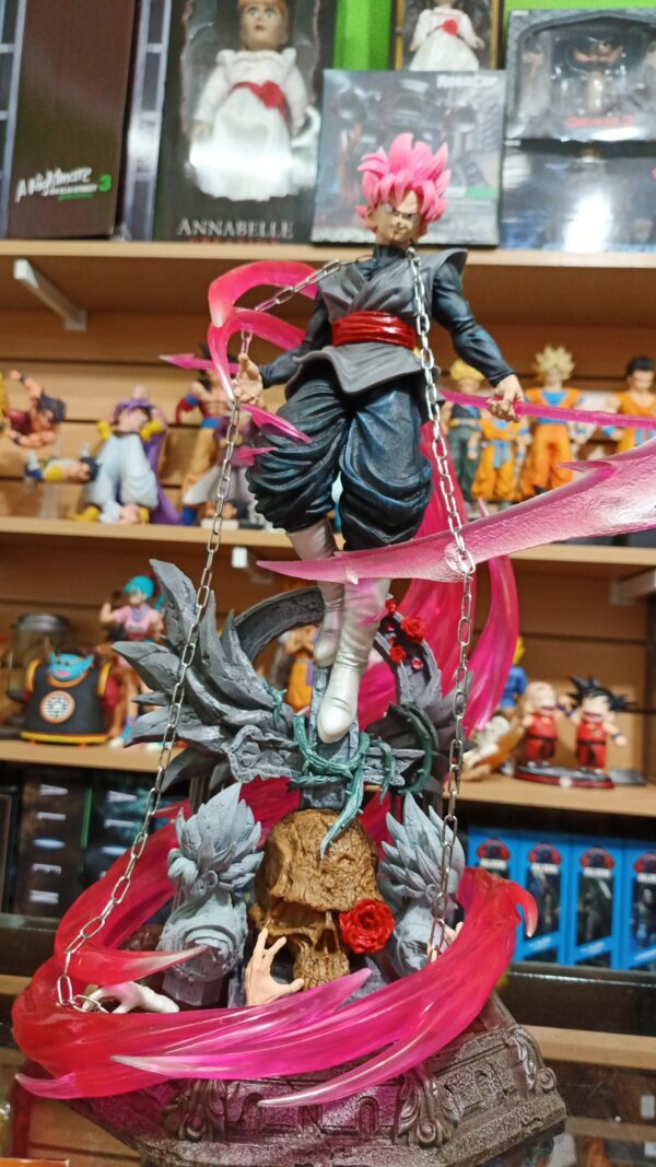 Goku Black 760
Dragón Ball Super 
Tamaño:47cm