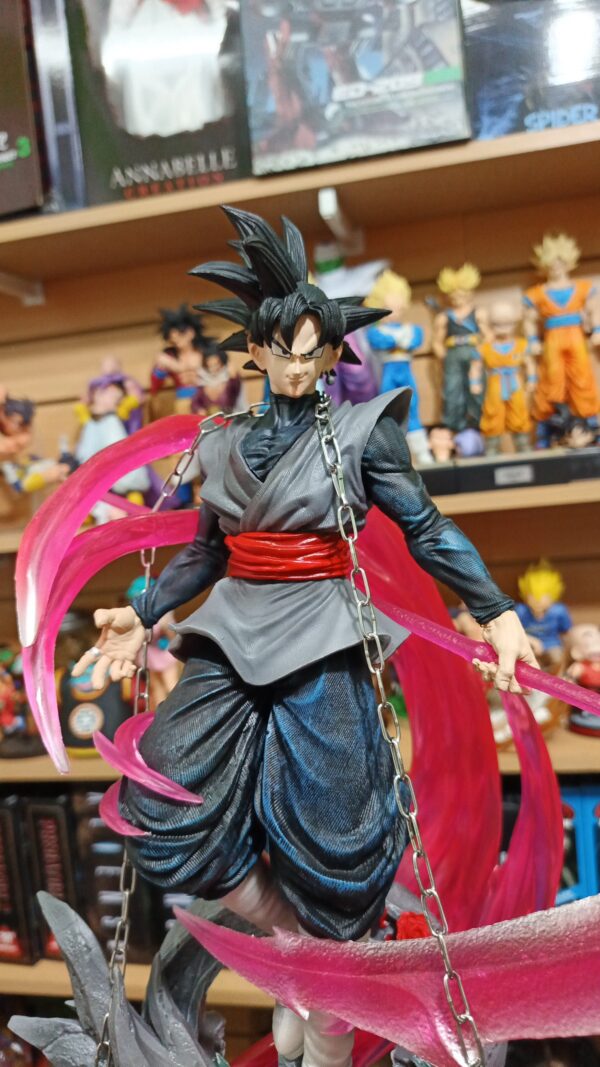 Goku Black 760
Dragón Ball Super 
Tamaño:47cm