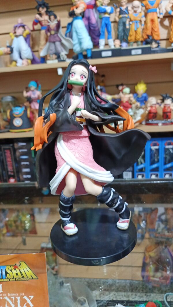 Nezuko 111
Tamaño:25cm