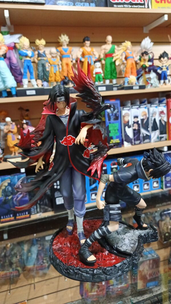 Itachi y Sasuke 496
Tamaño:32cm Itachi 19cm Sasuke