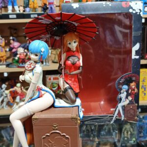 Evangelion 
Azuka & Rei
Tamaño:27cm con el ☂️ un poco más