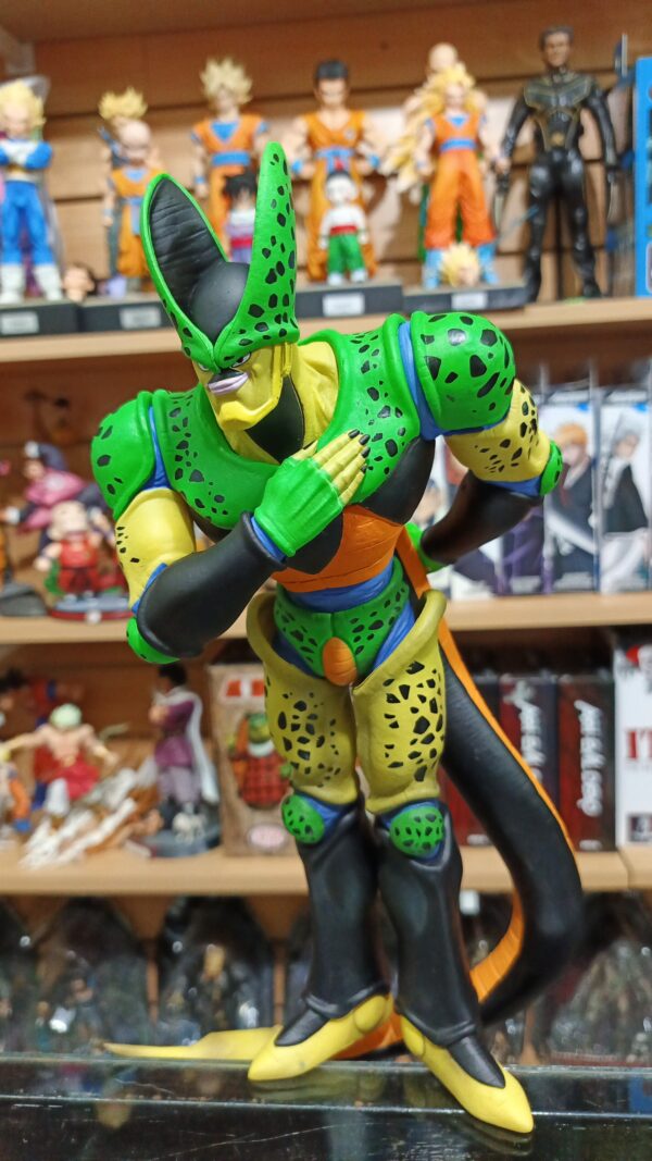 Cell imperfecto 
Dragón Ball Z 297
Tamaño:29cm