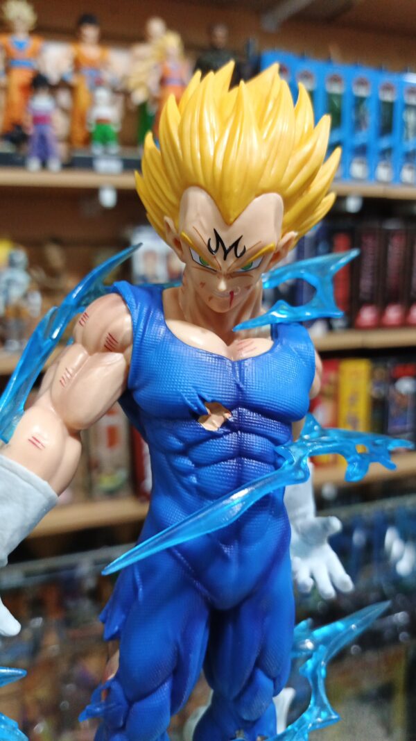 vegeta super Power 140
Dragon Ball Z
tamaño:26cm