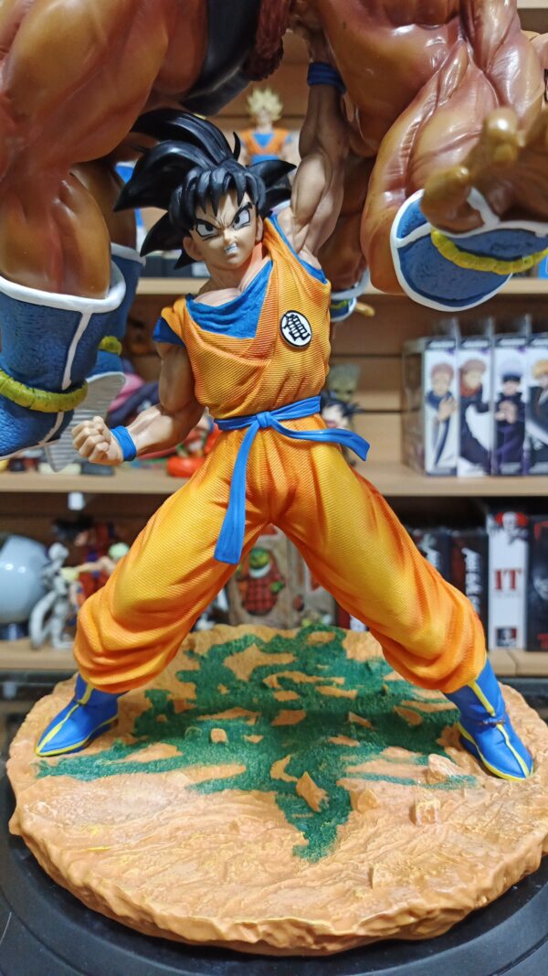 Goku VS Napa
Dragón Ball Z 901
Tamaño:42cm