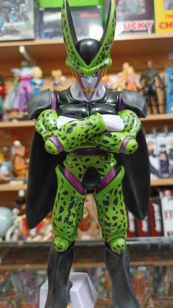 Cell perfecto 90
Dragón Ball Z 
Tamaño:28cm