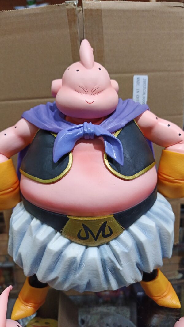 Majin Boo cabeza intercambiable
Dragón Ball Z 394
Tamaño:30cm