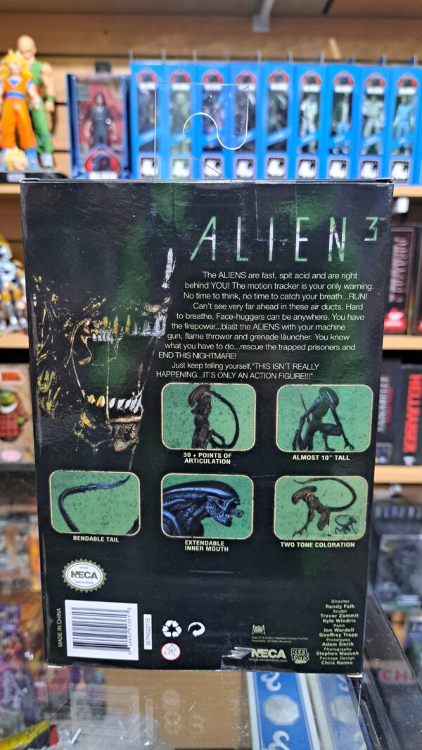 alien 3- dog alien