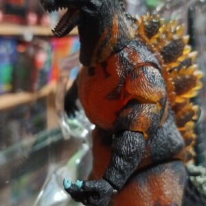 Godzilla rojo 228/18
Godzilla 
Tamaño 17cm