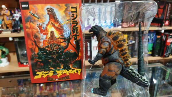 Godzilla rojo 228/18
Godzilla 
Tamaño 17cm