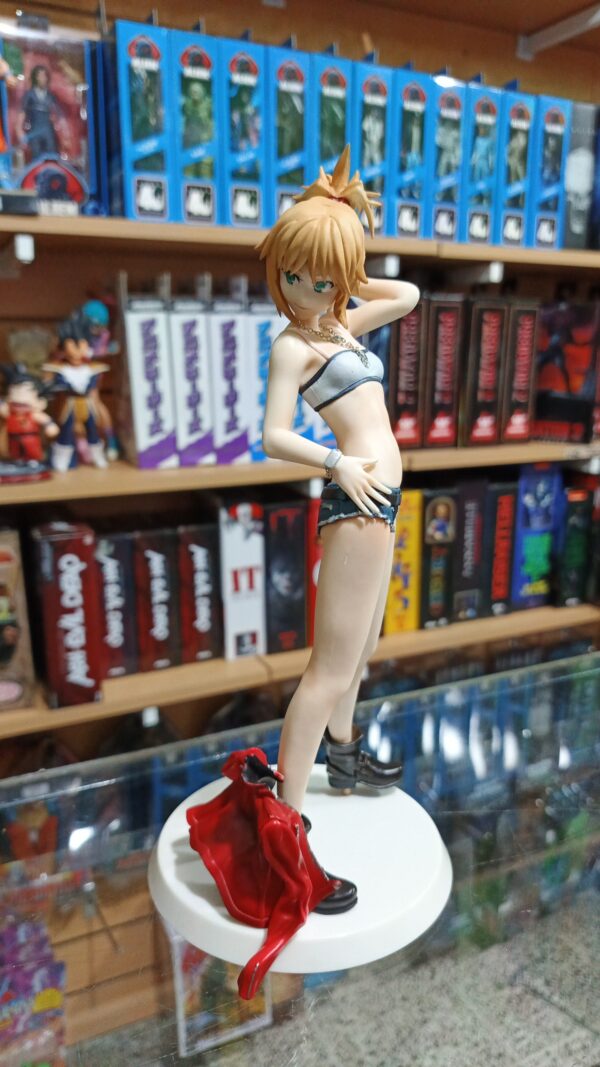 Saber Fate Of Red 215/12
Fate
Tamaño:26cm
Precio:52mil