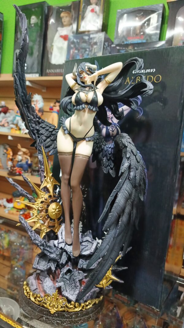 Albedo señores 950
Fiel sirvienta de momon para los panas 
Overlod
Tamaño:58cm