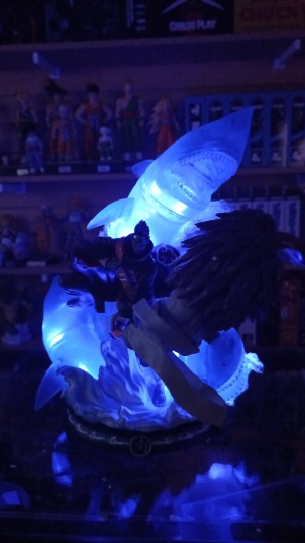 kisame el espadachín desertor 1270/12.5
Naruto
Tamaño:36cm
Prende luz