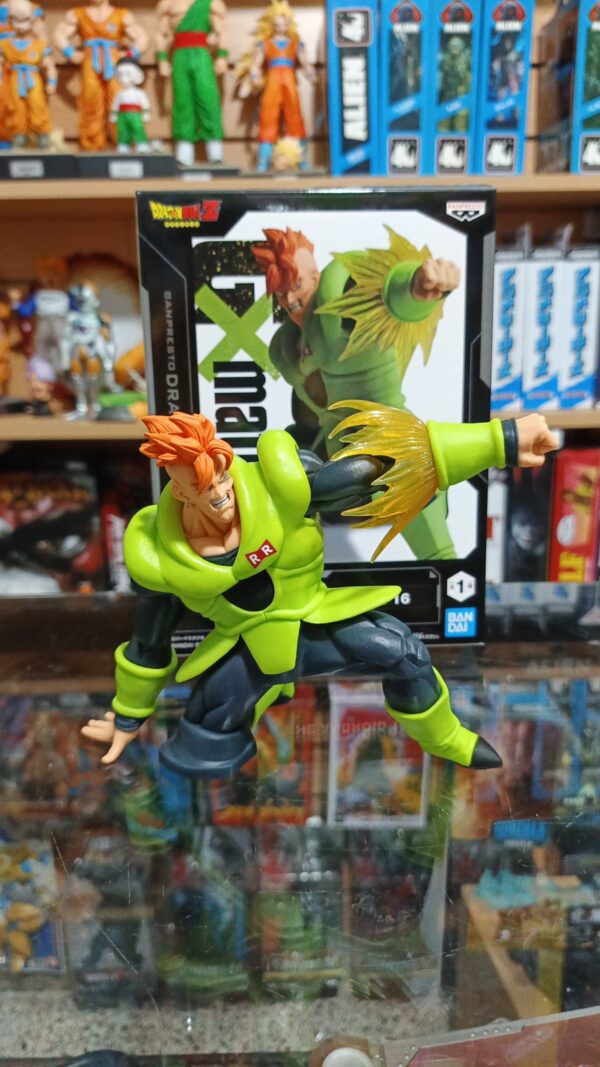 androide 16 155/12.5
Dragon Ball Z
Tamaño:13cm