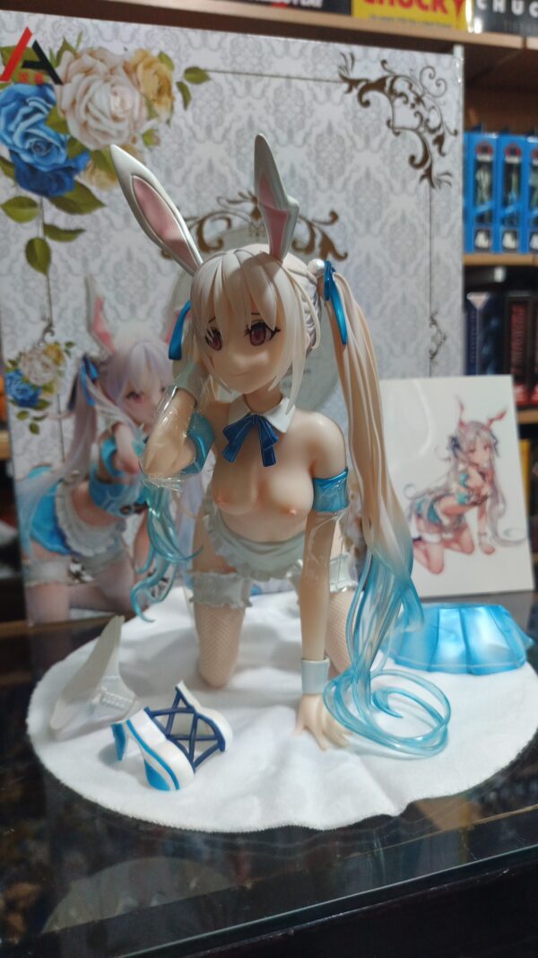 Chiris 690/12.5
Aqua blue 
Tamaño:24cm
El torso es de silicona 
No le puse todo el disfraz 😉