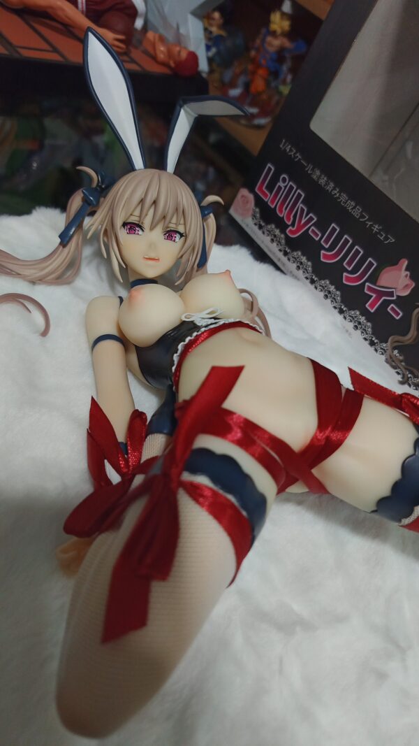 Lilly 720/12.5
Tamaño:35cm
De silicona