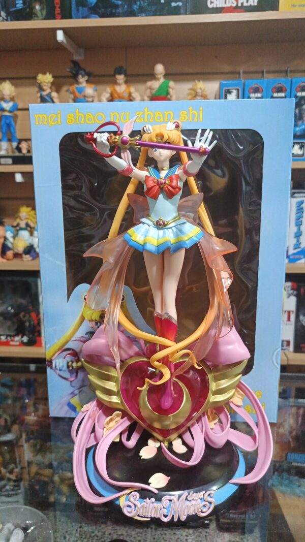 Sailor Moons Super 650/12.5
Minako Aino
Tamaño:34cm