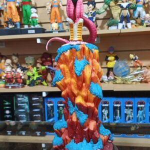 Freezer montaña 
Dragón Ball Z 
Tamaño:47cm
Viene con brazos intercambiables