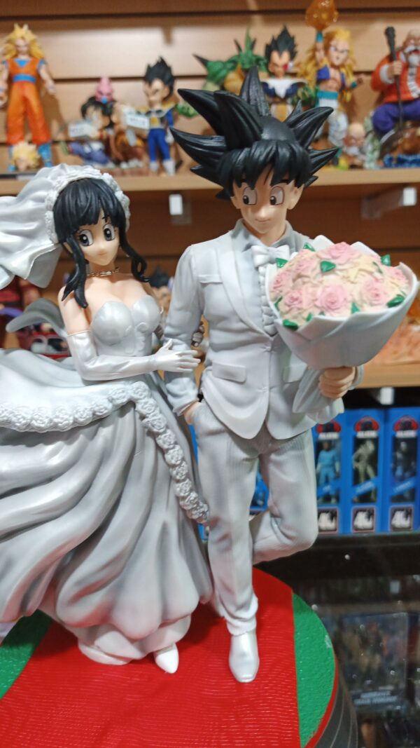 Continúa la boda 
Dragón Ball 
Tamaño:32cm