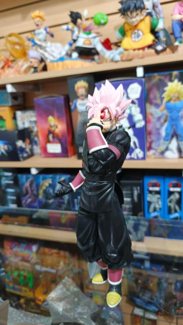 Goku black rose
dragón Ball Super
tamaño:25cm