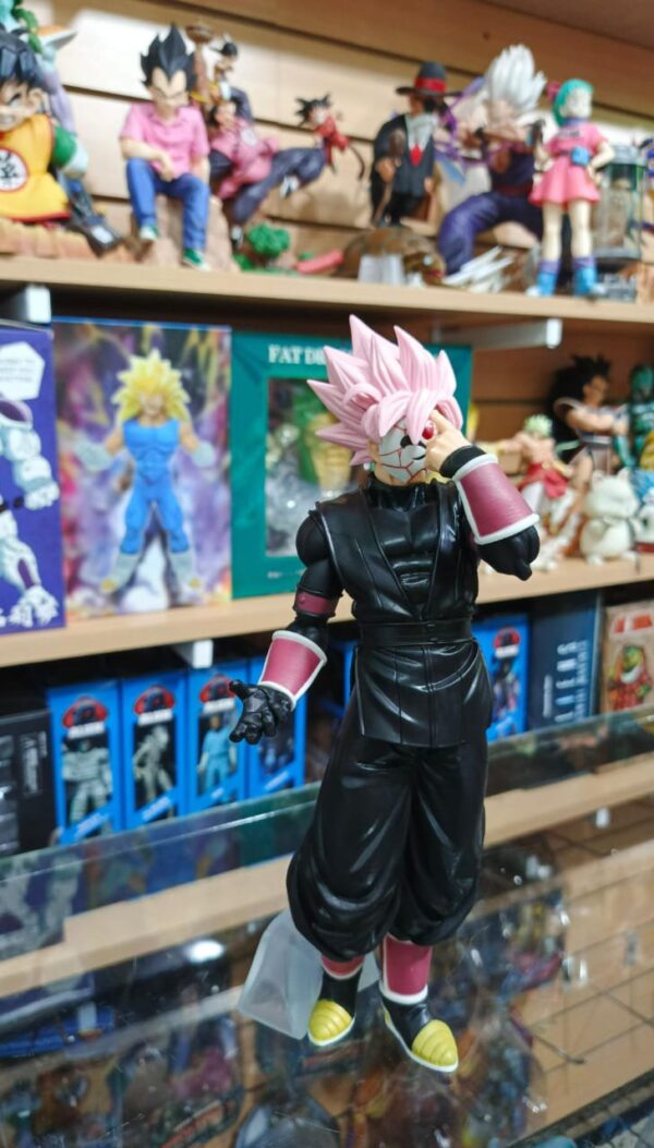Goku black rose
dragón Ball Super
tamaño:25cm