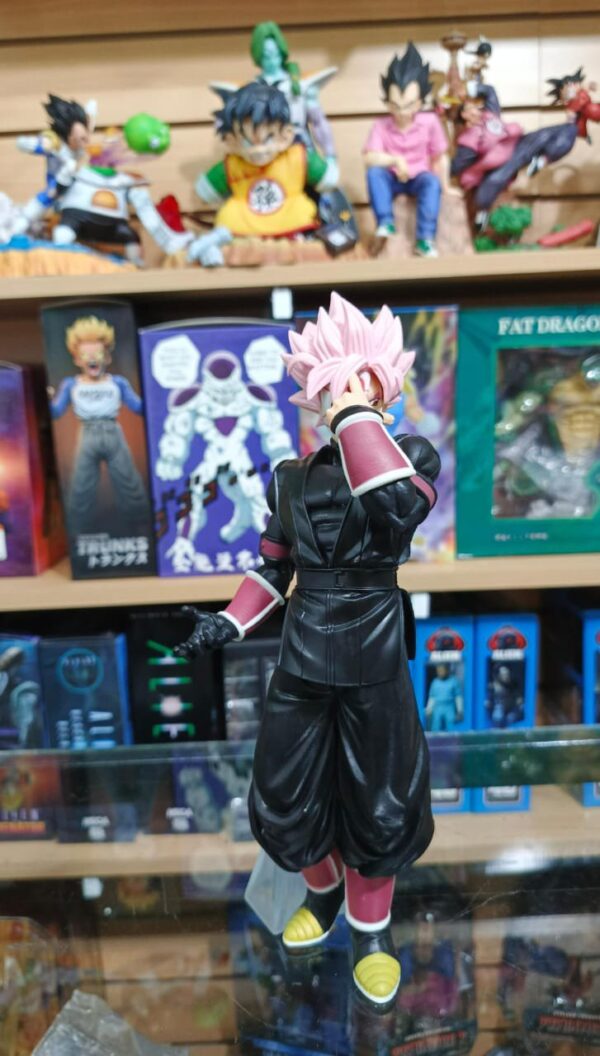 Goku black rose
dragón Ball Super
tamaño:25cm