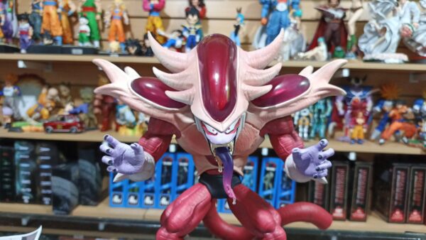 Frizeer face imaginaria 300
Dragón Ball Z
Tamaño:30cm