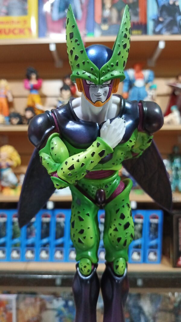 Cell perfecto 150
Dragón Ball Z 
Tamaño:27cm