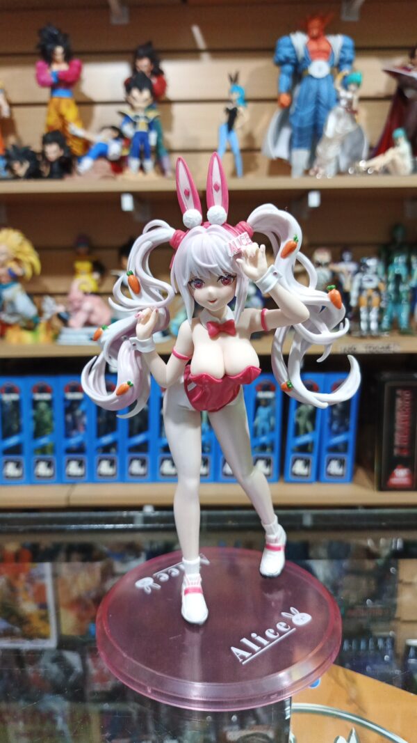 Alice 130
Tamaño:25cm
