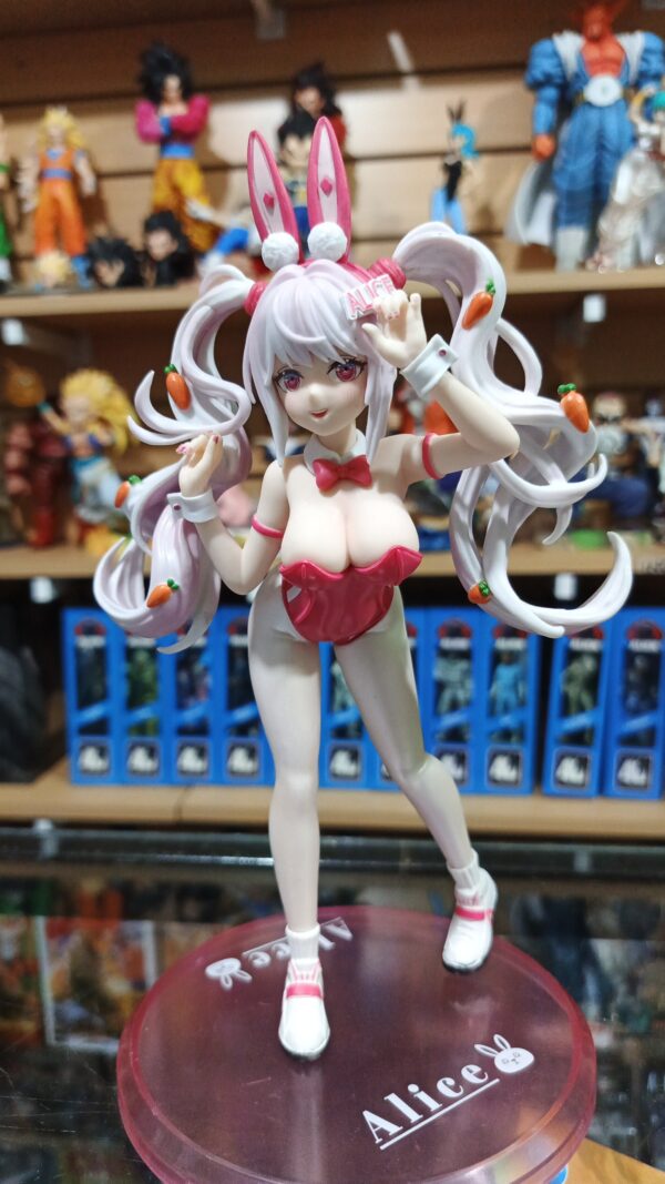 Alice 130
Tamaño:25cm