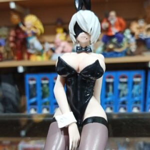 Nier B3 70
Autómata
Tamaño:16cm