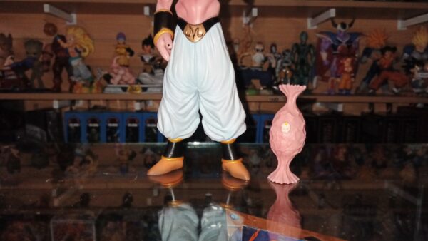 Majin Buu 120
Dragón Ball Z 
Tamaño:28cm
