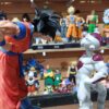 Tú me miras yo te miro 
Goku VS Freezer la batalla de las mil miradas 
Dragón Ball Z 
Tamaño:Goku 24cm
Freezer :19cm