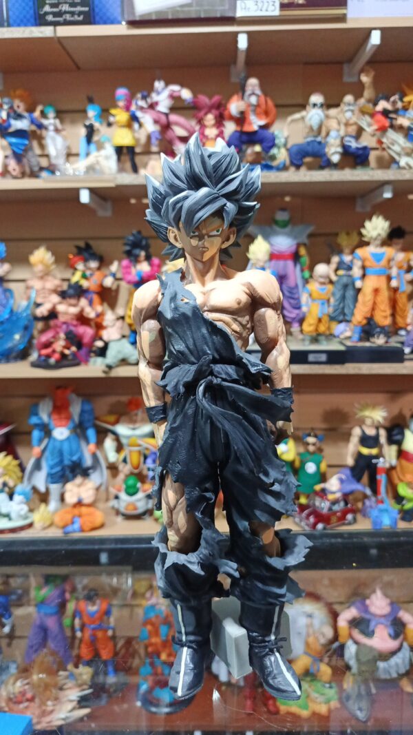 Goku  230
Dragón Ball?
Tamaño:34cm