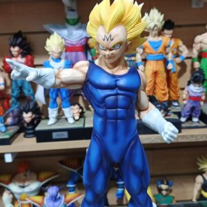 majin vegeta 
Dragón Ball Z 
Tamaño:35cm
