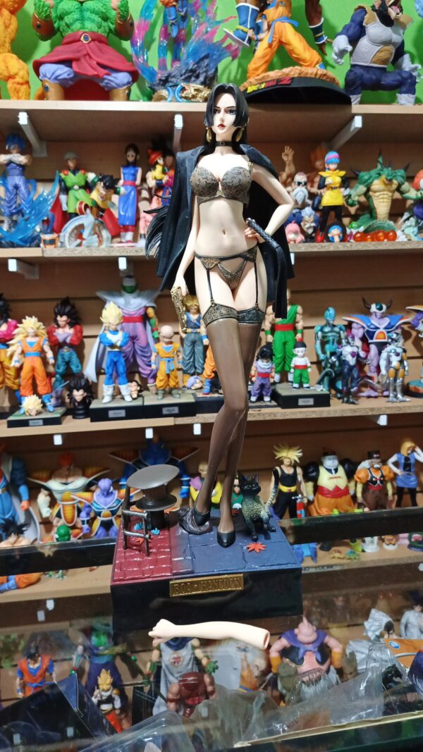 Boa hancock
One Piece
Tamaño:51cm