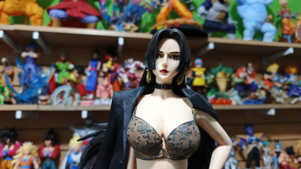Boa hancock
One Piece
Tamaño:51cm
