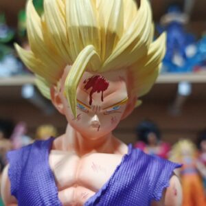 Gohan super Saiyan semillas del ermitaño 
Dragón Ball Z 
Tamaño:29cm
Tiene muy buenos detalles