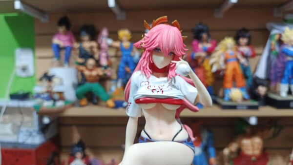Sacerdotisa Yea Miko
Genshi 
Tamaño:24cm