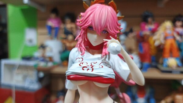 Sacerdotisa Yea Miko
Genshi 
Tamaño:24cm