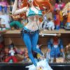 Nami
One Piece 
Tamaño:25cm