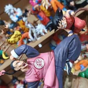 Tao pai pai 
Dragón ball Z 
Tamaño:28cm