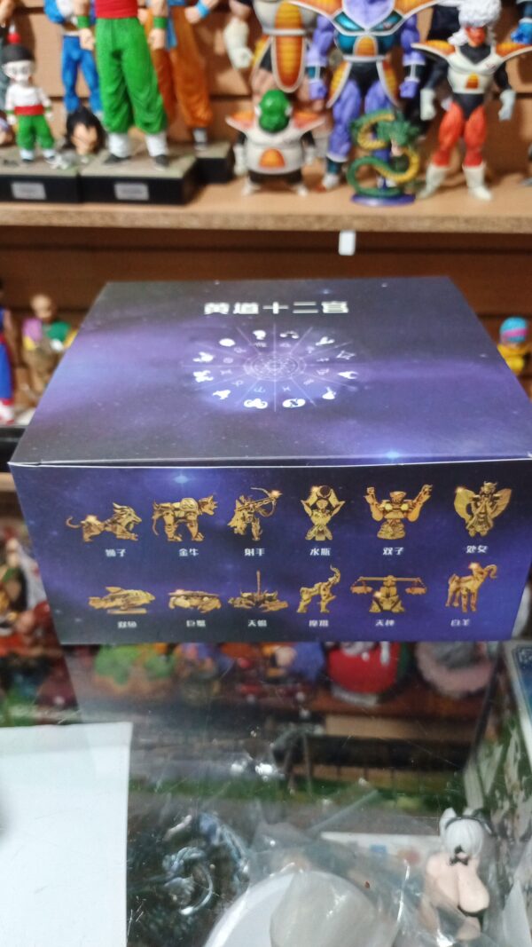 Armadura de los caballeros de zodiaco 12
Los caballeros del zodiaco
Tamaño:??