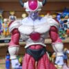 Freezer 2 forma
Dragón ball Z 
Tamaño:36cm